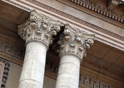 Columnas estilo corintio