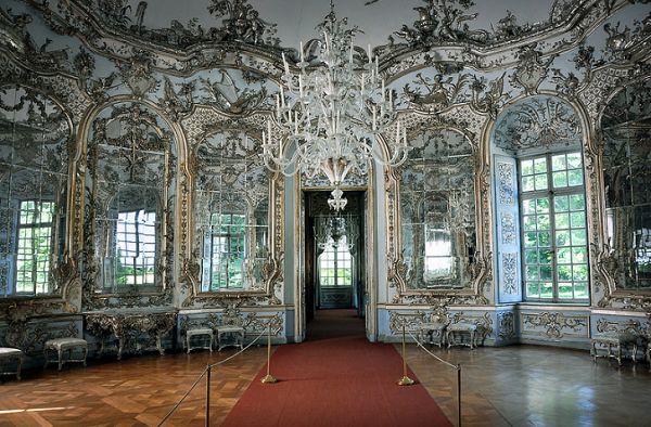 Sala de los espejos de Amalienburg, en la Residencia de Nymphenburg, Munich