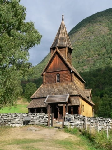 iglesia-de-madera-noruega2