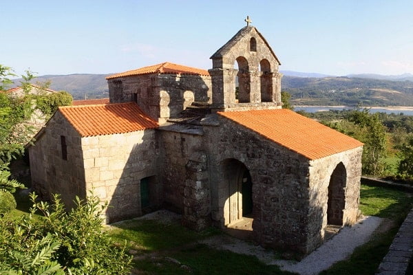 iglesia-de-santa-comba-de-bande