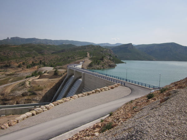 Santolea es una de las grandes infraestructuras hidráulicas de España.