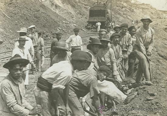 Trabajadores españoles en 1913 en el canal de Panamá.