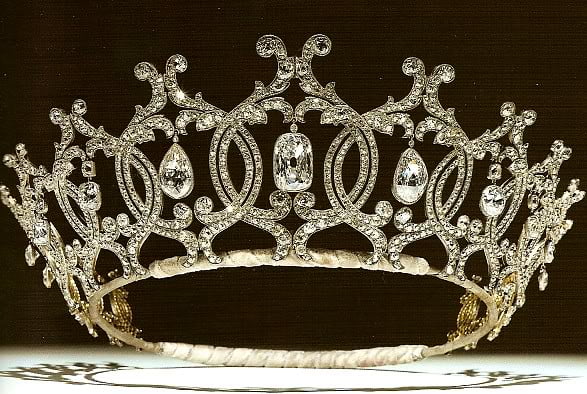 Tiara de diamantes de la Princesa de York. De las joyas reales británicas.