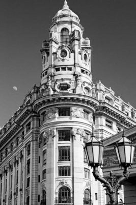 Edificio del ex banco Argentino Uruguayo, patrimonio arquitectónico de la Ciudad de Buenos Aires