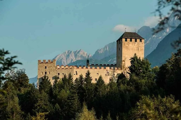 Castillos de Austria. Burg Bruck