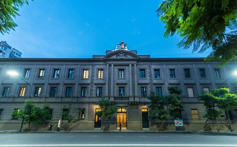 Colegio Del Salvador de CABA: arquitectura, fachada, historia de su construccion