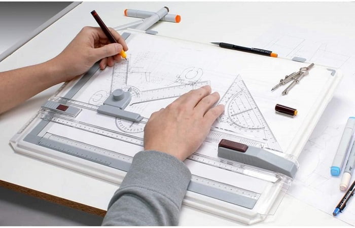 herramientas-para-arquitectos-Tablero-de-dibujo-tecnico.